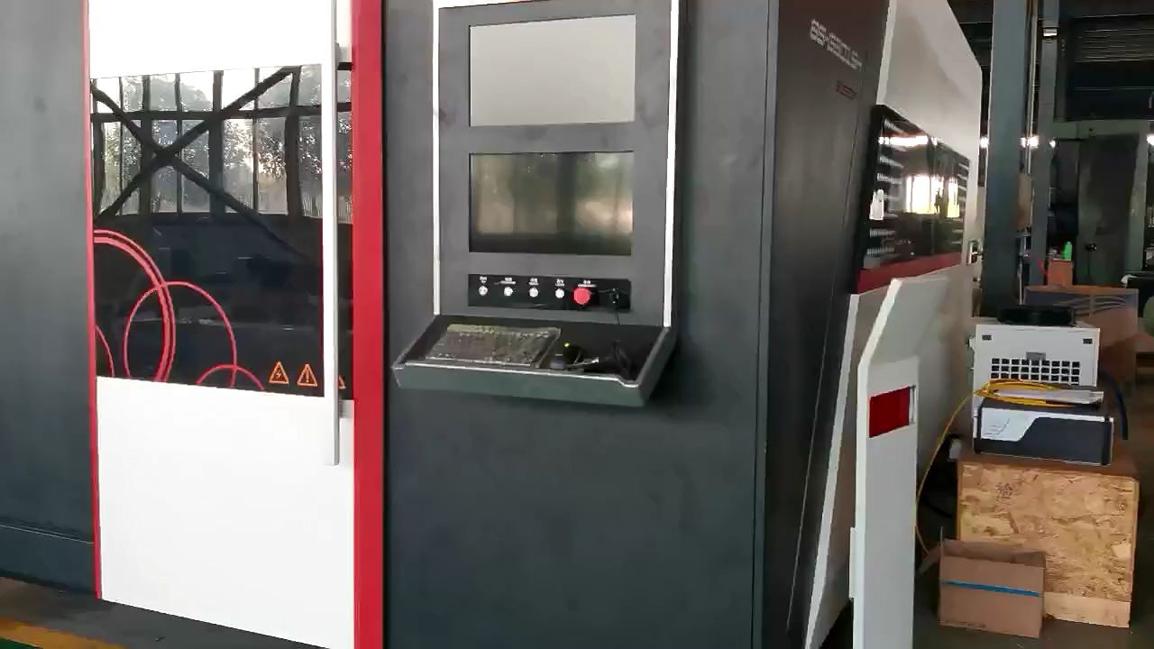 1000w 2000w 3000w 6000w 12000w CNC vláknový laserový řezací stroj
