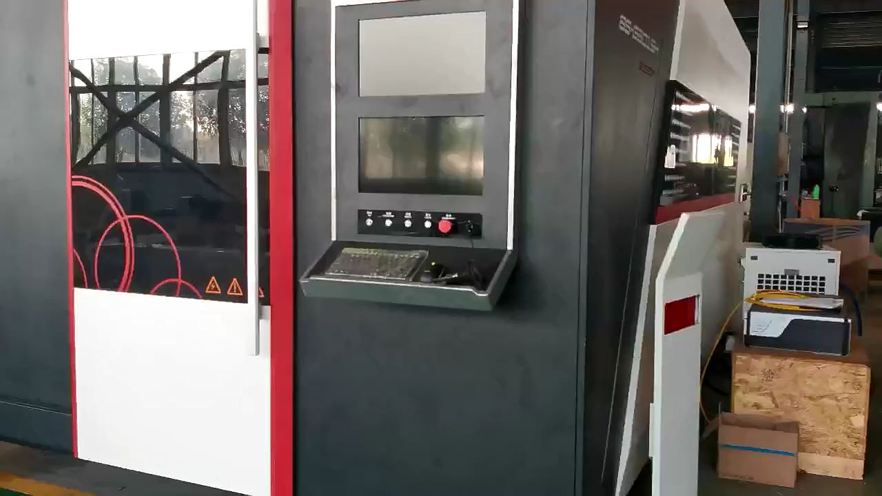 1000w 2000w 3000w 6000w 12000w Mașină de tăiat cu laser cu fibre CNC