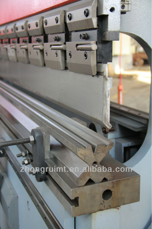 Premsa hidràulica metàl·lica d'acer de 125 tones Premsa hidràulica metàl·lica d'acer de 125 tones