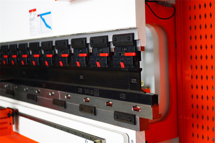 125t 2500mm 4 축 Da53t 시스템 CNC 수압기 브레이크 기계