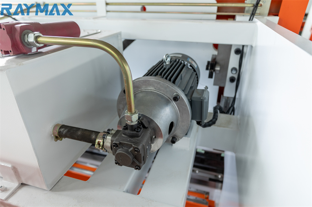 125 噸數控伺服液壓折彎機用於鈑金折彎