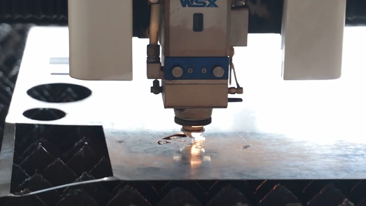 Máquina de corte de metal a laser de fibra CNC 12kw com fonte de alimentação de 8000w