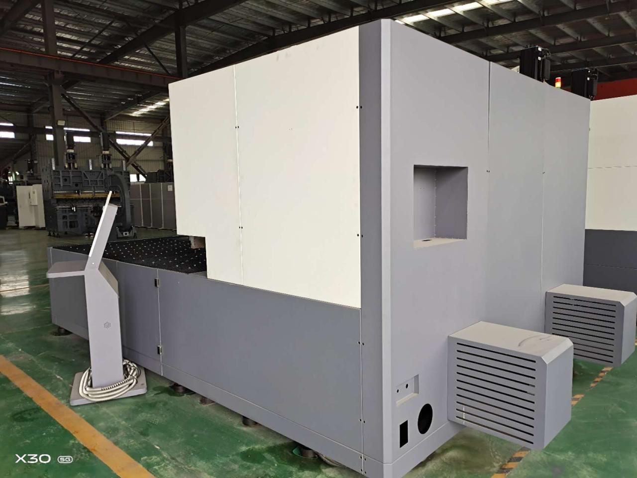 14 Axis Cnc Bender Sheet Metal Cnc Press Brake 40t For Metal Plate