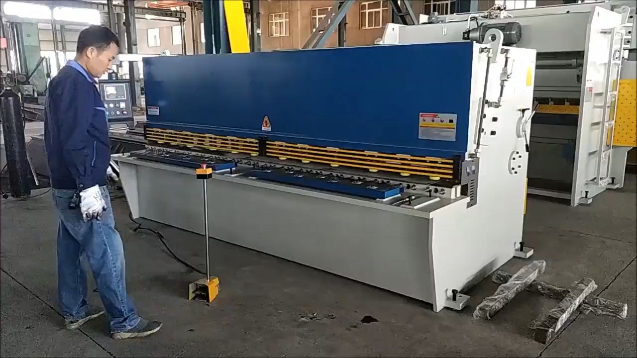 4*2500 E21s CNC Máquina hidráulica de cisalhamento de chapa metálica