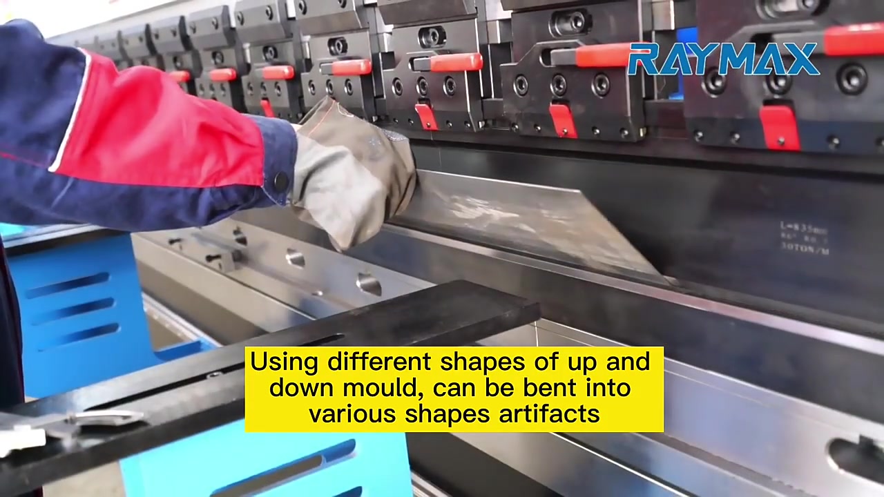 מכונת לחיצה הידראולית 63t 2500 מ"מ 4 צירים Cnc בלם לחץ