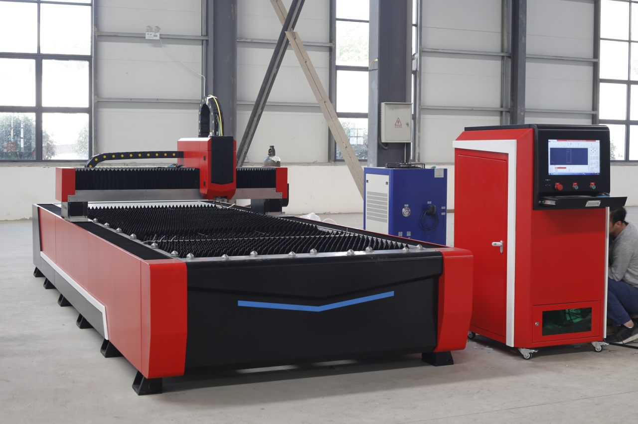 750w 3000w 4000w 板金 1325 ファイバーレーザー切断機 750w 3000w 4000w 板金 1325 ファイバーレーザー切断機