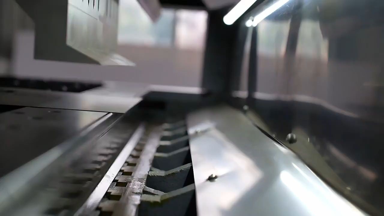 מכונת כיפוף פאנל Cnc סרוו חשמלי מכופף תיבת ומדף