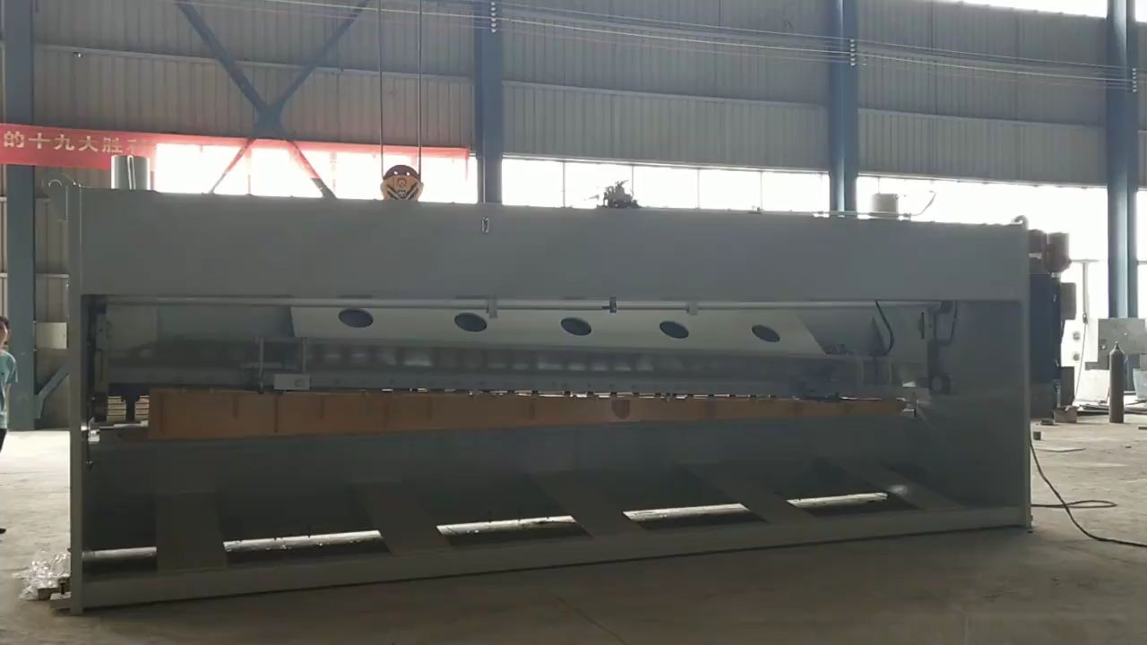 Qc11k E21s Cnc גיליונות גיליוטינה מכונת גזירה