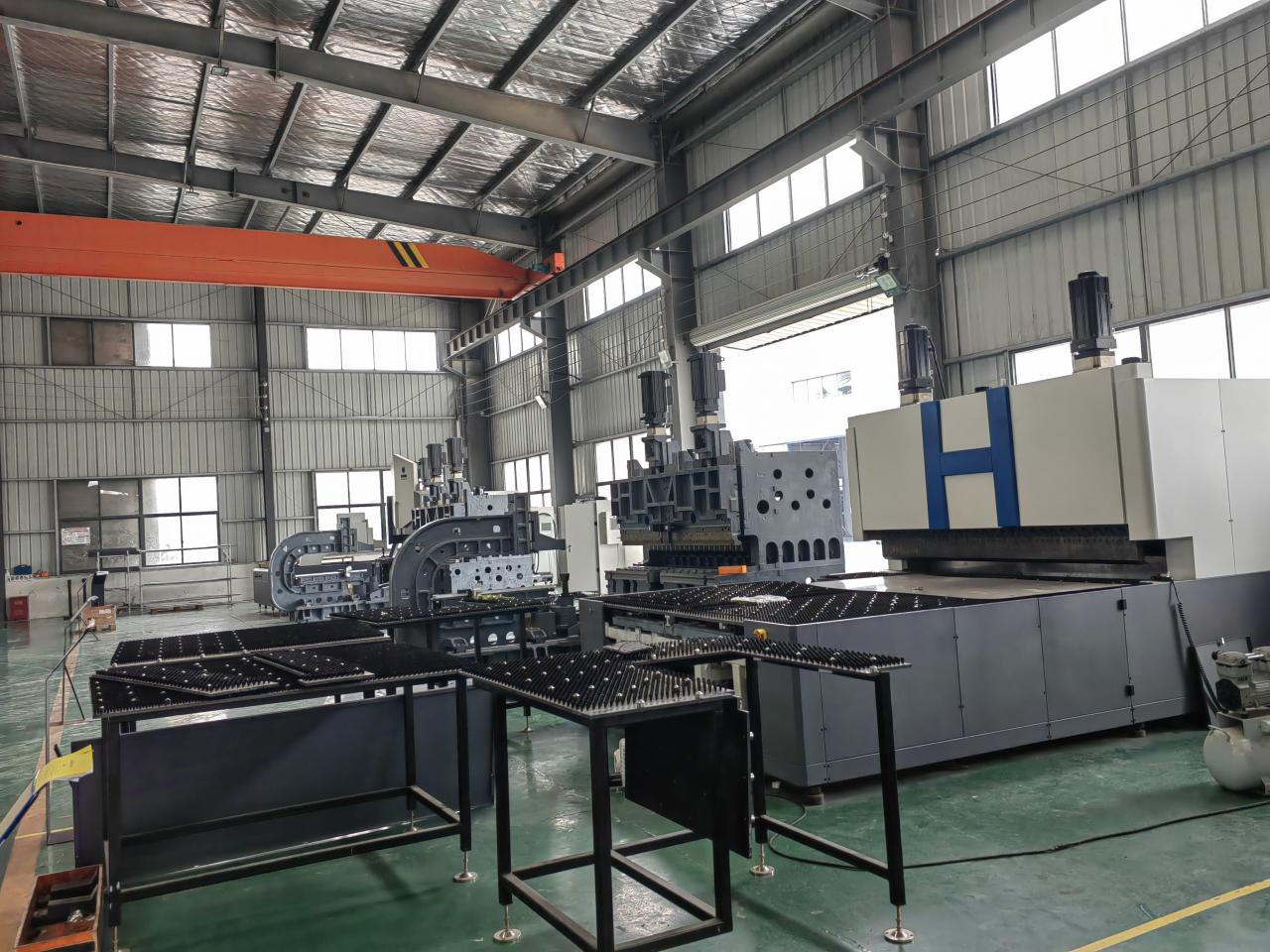 자동적인 Cnc 압박 브레이크 125 톤 수압기 브레이크 기계