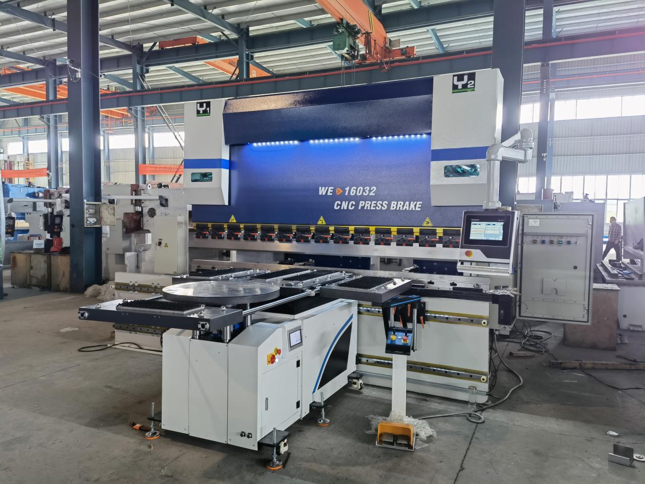 Bending Machine Press Brake With Automatic Feeding Bending Machine Press Brake With Automatic Feeding