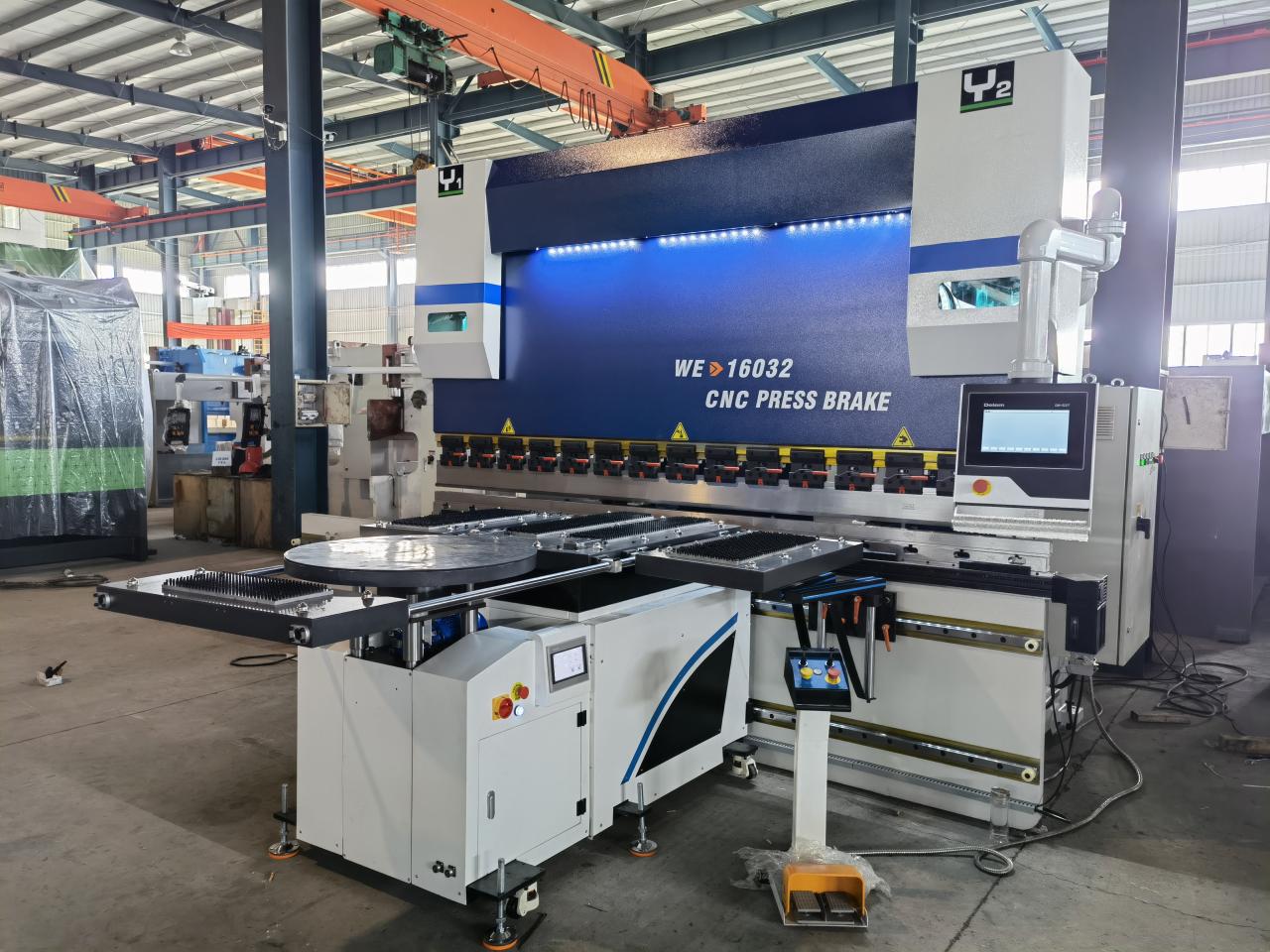 Bending Machine Press Brake With Automatic Feeding Bending Machine Press Brake With Automatic Feeding