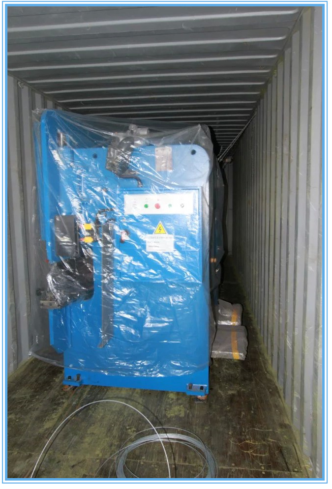 8+1 축선을 가진 스테인리스를 위한 Cnc 수압기 브레이크 100t2500 8+1 축선을 가진 스테인리스를 위한 Cnc 수압기 브레이크 100t2500