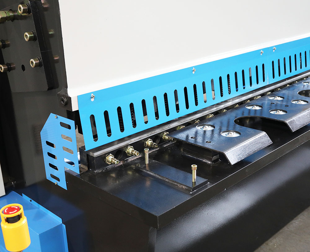 E21s Nc კონტროლის ფურცელი ლითონის პარსვის საჭრელი მანქანა E21s Nc კონტროლის ფურცელი ლითონის პარსვის საჭრელი მანქანა