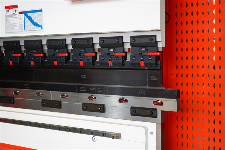 Hidravlik Qatlama Maşın / Cnc Metal Levha Bükmə Maşın Hidravlik Qatlama Maşın / Cnc Metal Levha Bükmə Maşın