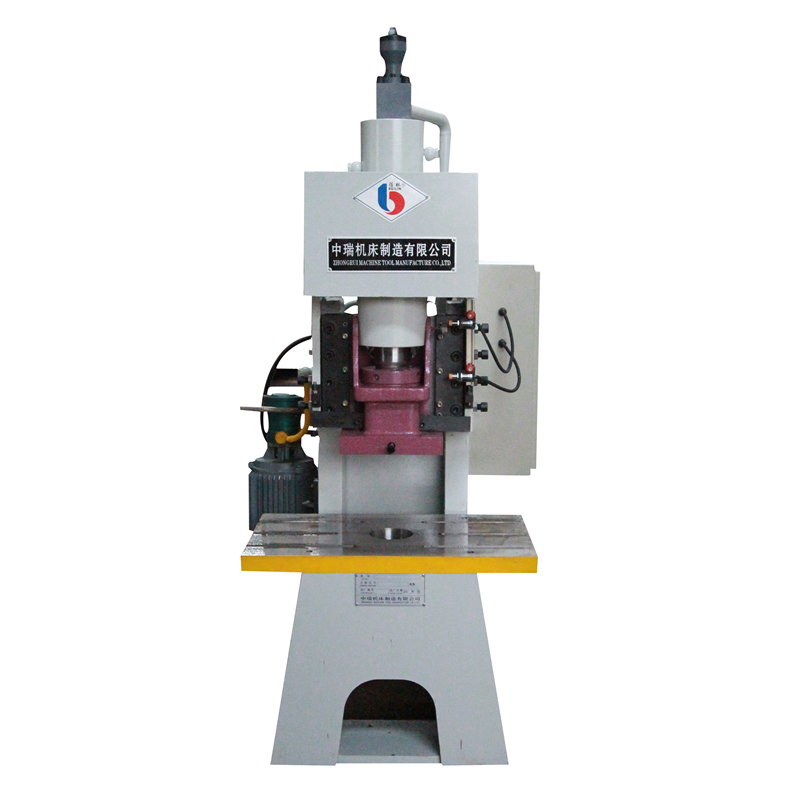 汎用性の高い高速プレスを備えた油圧プレス機