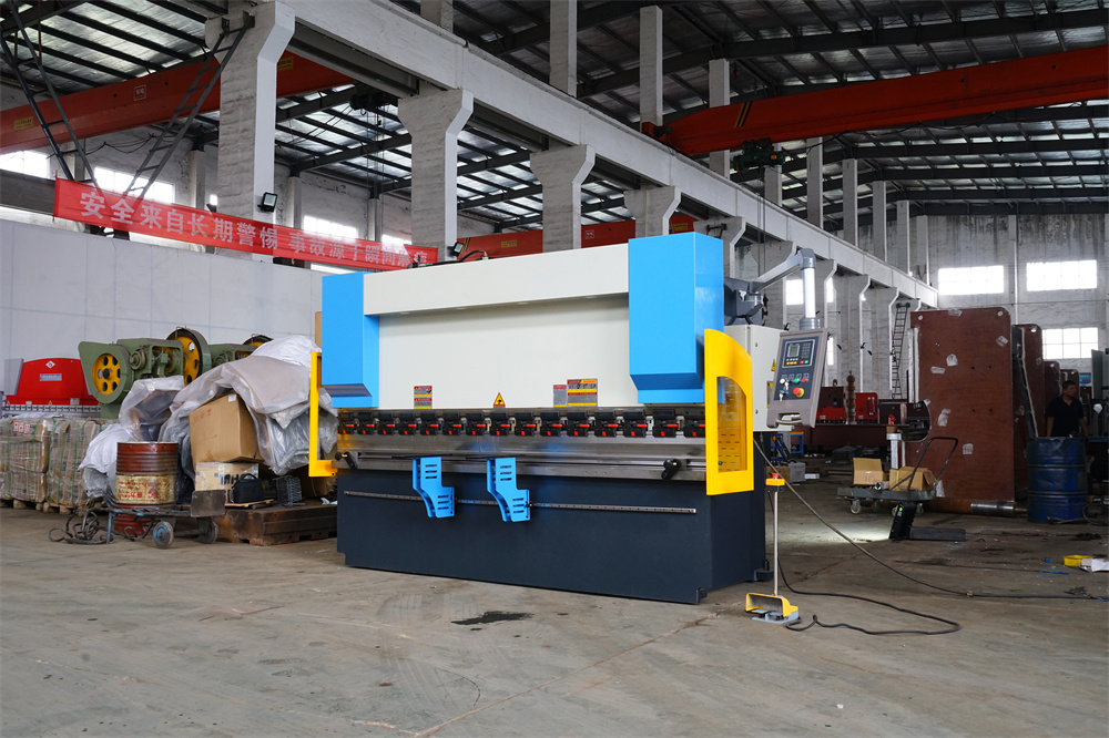 Levha Bükmə Maşını 100 Ton X3200mm Hidravlik Nc Pres Əyləci