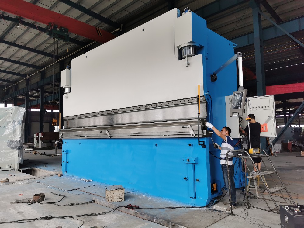 Y1 Y2 X R+V Axis Wc67k Cnc Hydraulic Press Brake Machine Y1 Y2 X R+V Axis Wc67k Cnc Hydraulic Press Brake Machine